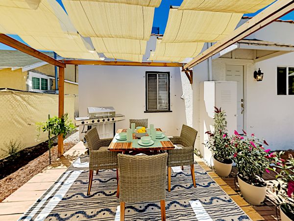 Los Angeles Home 1026422