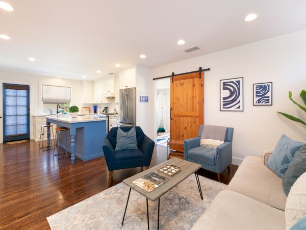 Los Angeles Home 1026423