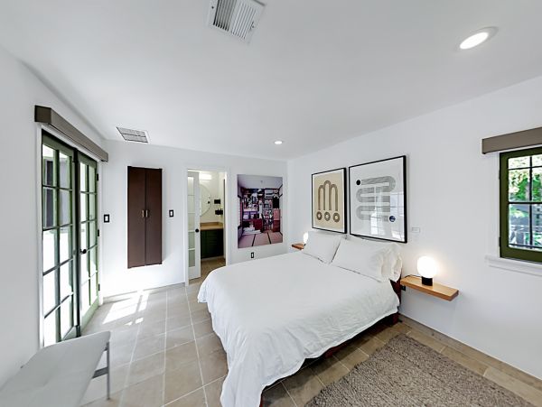 Los Angeles Home 1026426