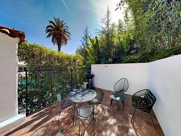 Los Angeles Home 1026426