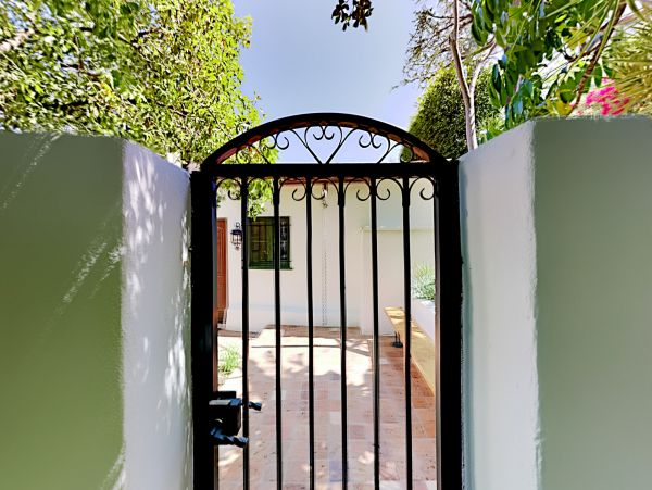Los Angeles Home 1026426