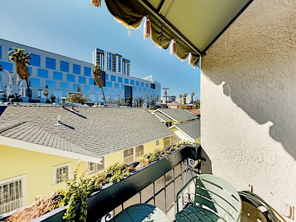 Los Angeles Home 1026429