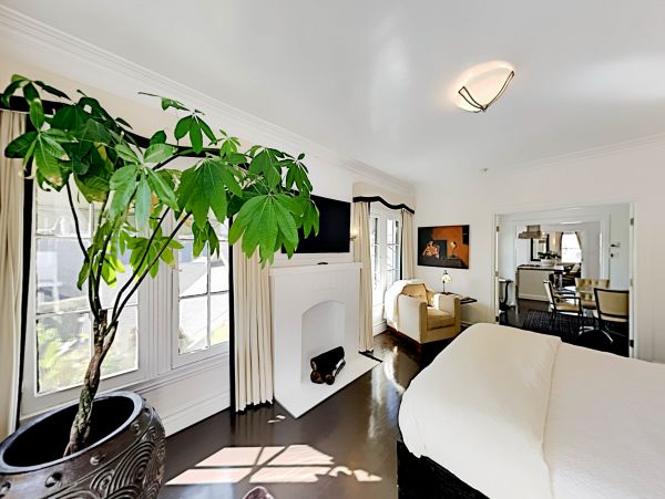 Los Angeles Home 1026429