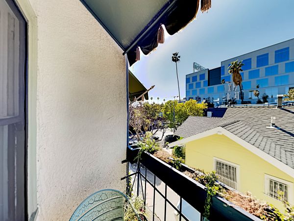 Los Angeles Home 1026429
