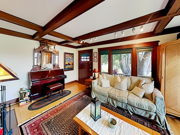 Los Angeles Home 1026430