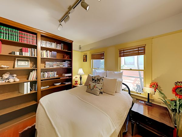 Los Angeles Home 1026430