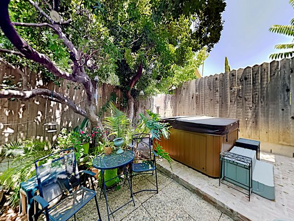 Los Angeles Home 1026430