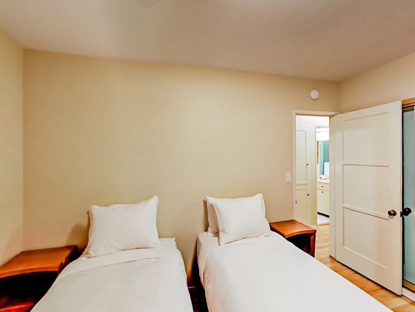 Los Angeles Home 1026438