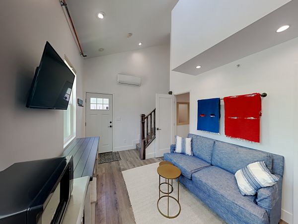 Los Angeles Home 1026440