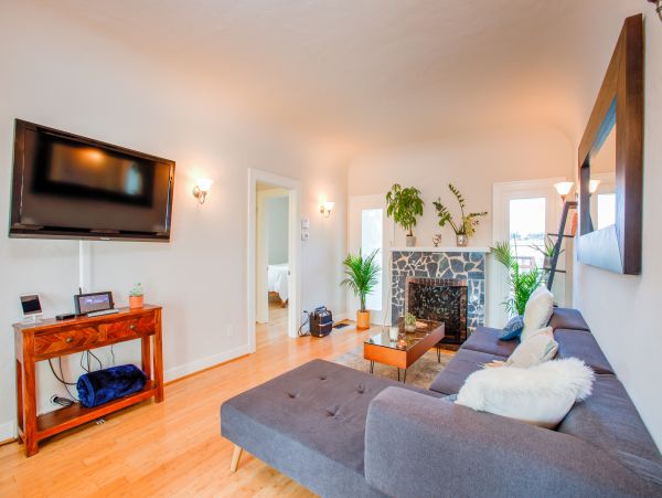 Los Angeles Home 1026441