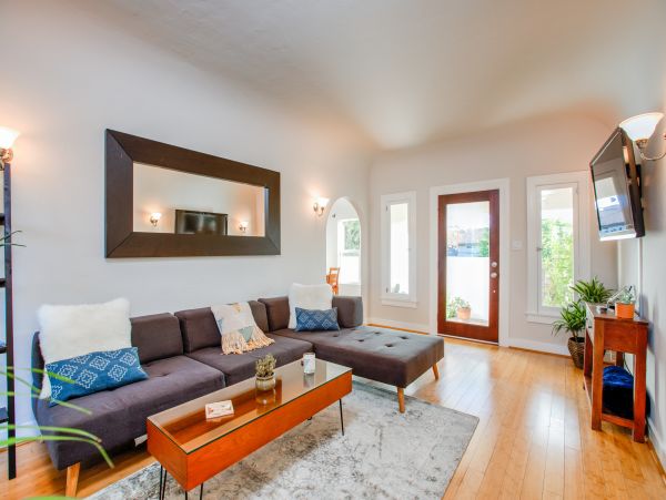 Los Angeles Home 1026441