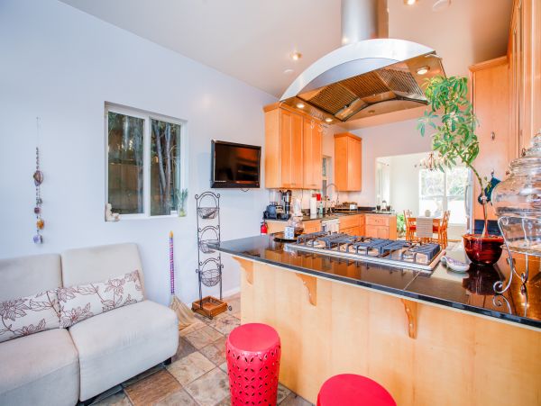 Los Angeles Home 1026441