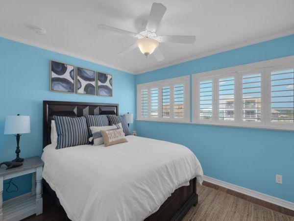 Beautiful Beachfront Town House in Navarre Beach