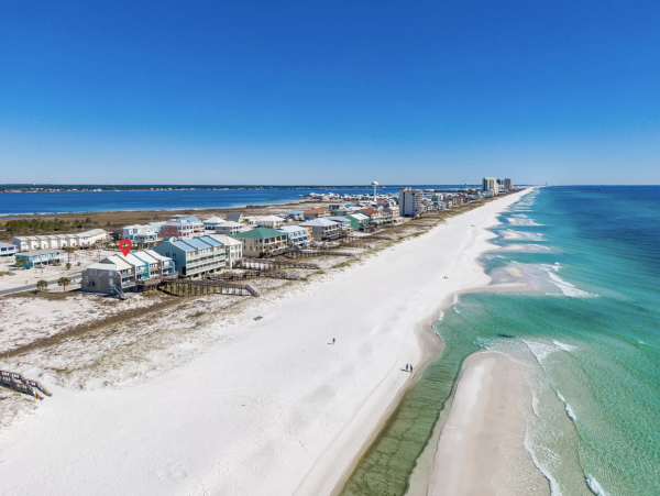 Beautiful Beachfront Town House in Navarre Beach