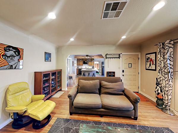 Los Angeles Home 1026443