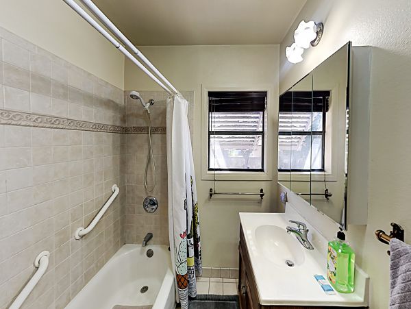 Los Angeles Home 1026443
