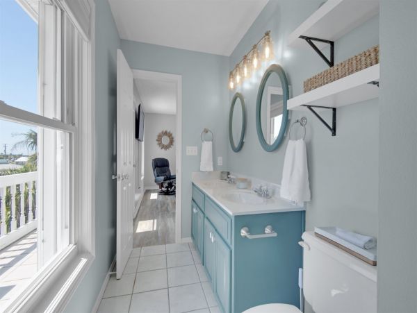 Steps to Beach Navarre Vacation Home Four Bedroom