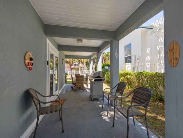 Steps to Beach Navarre Vacation Home Four Bedroom