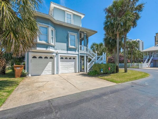 Steps to Beach Navarre Vacation Home Four Bedroom