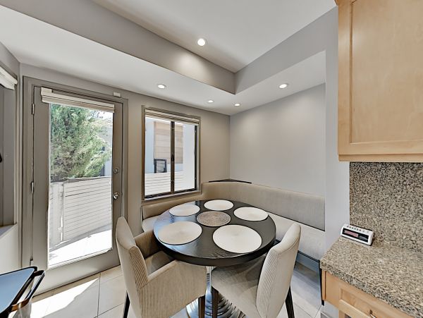 Los Angeles Home 1026445