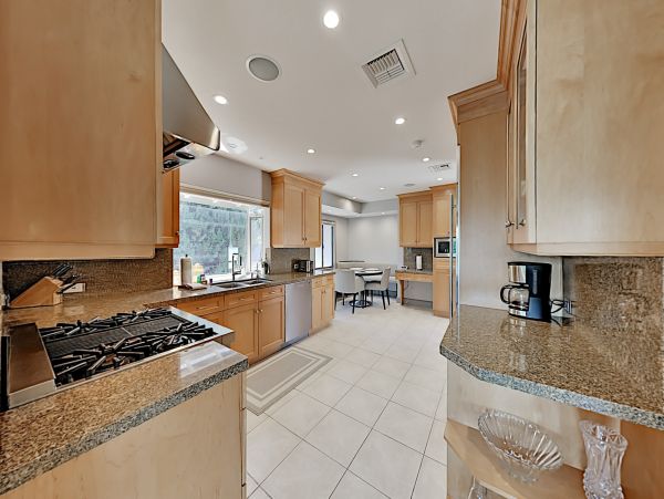 Los Angeles Home 1026445