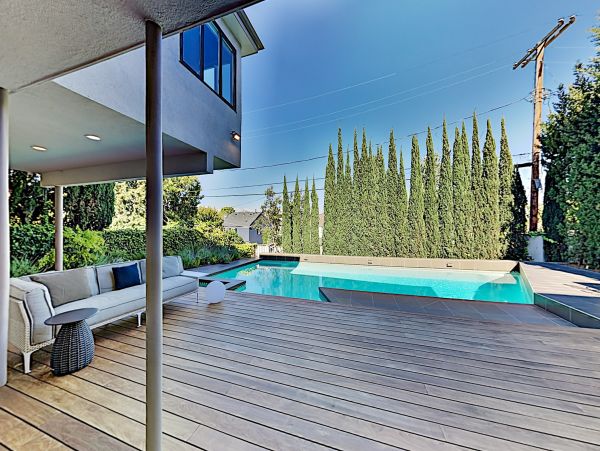 Los Angeles Home 1026445