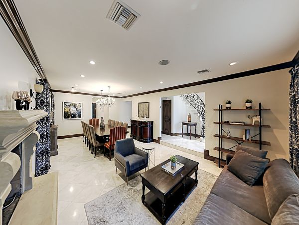 Los Angeles Home 1026447