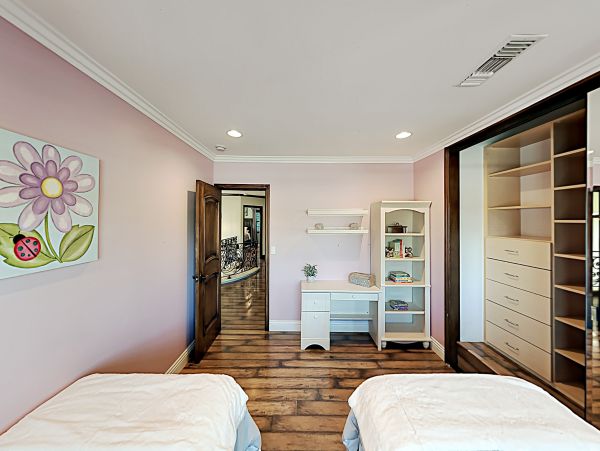 Los Angeles Home 1026447