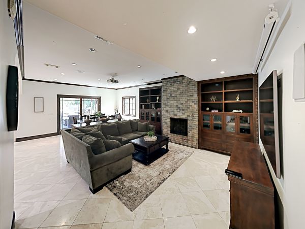 Los Angeles Home 1026447