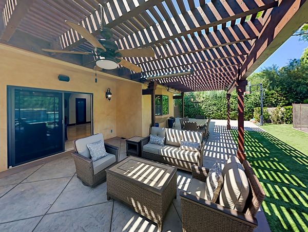 Los Angeles Home 1026447