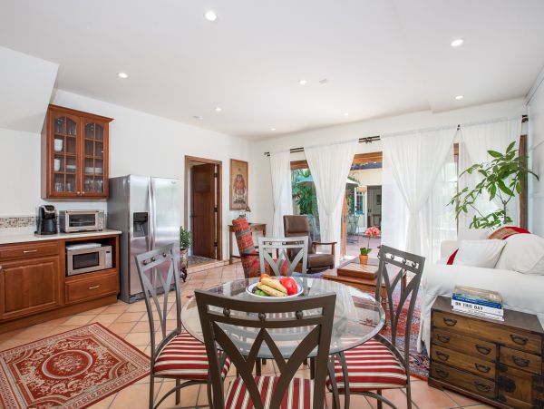 Los Angeles Home 1026449