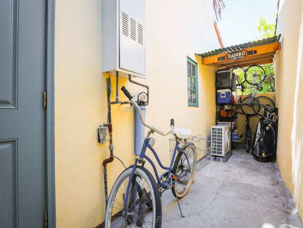 Los Angeles Home 1026449