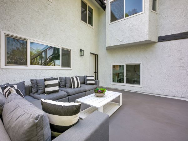 Los Angeles Home 1026451