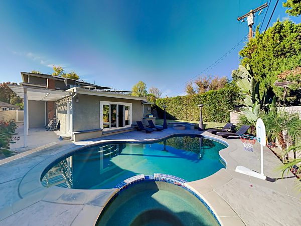 Los Angeles Home 1026452
