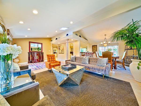 Los Angeles Home 1026453