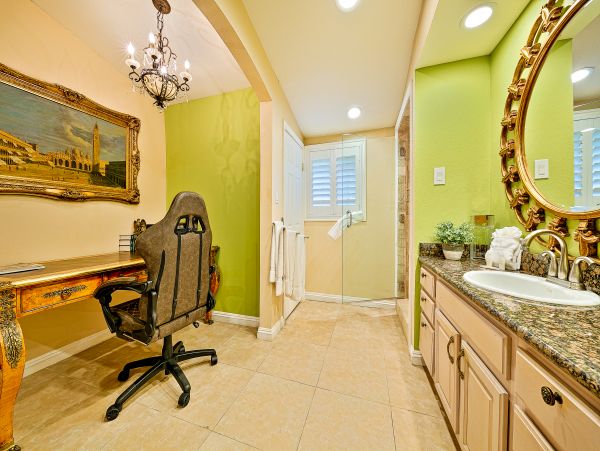 Los Angeles Home 1026453