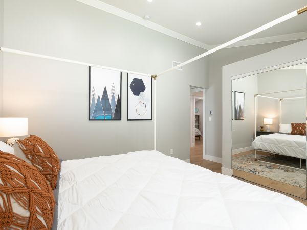 Los Angeles Home 1026455