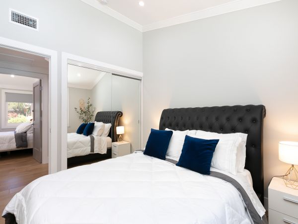 Los Angeles Home 1026455