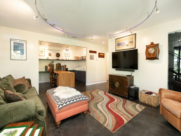 Los Angeles Home 1026460