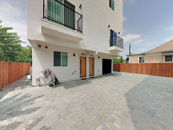 Los Angeles Home 1026465