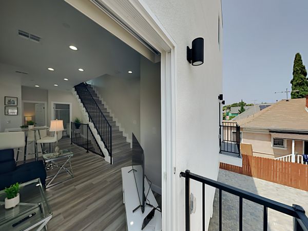 Los Angeles Home 1026465