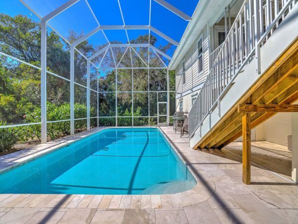 Walk to Beach Three Bedroom Vacation Home in Sanibel