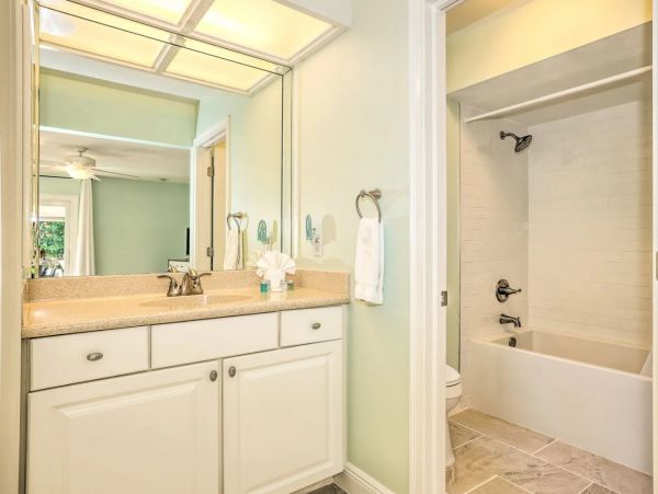Walk to Beach Three Bedroom Vacation Home in Sanibel