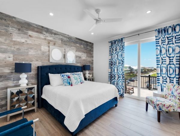 Almost Right on The Beach! Pensacola Beach House.
