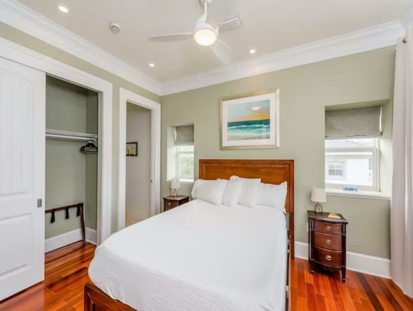 Bay Front 8 Bedroom + Loft Vacation Home in Pensacola