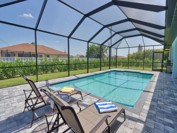 Four Bedroom Vacation Pool Home in Cape Coral