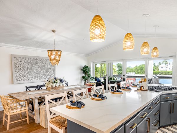 Marathon Vacation Pool Home Five Bedrooms Walk To Beach