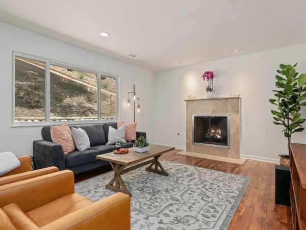 Beautiful 3 Bedroom Home in Santa Barbara Sleeps 6