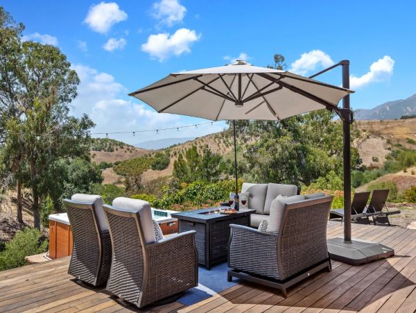Beautiful 3 Bedroom Home in Santa Barbara Sleeps 6