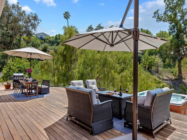 Beautiful 3 Bedroom Home in Santa Barbara Sleeps 6